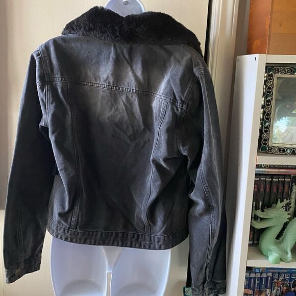 Black/grey  denim jacket with removable faux fur collar sz M - Picture 3 of 16